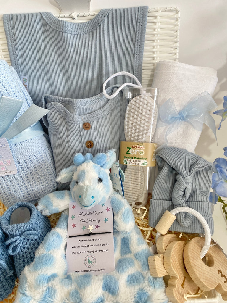 Baby Boy Hamper Gift - Giraffe Smiles - Pink and Blue Hampers