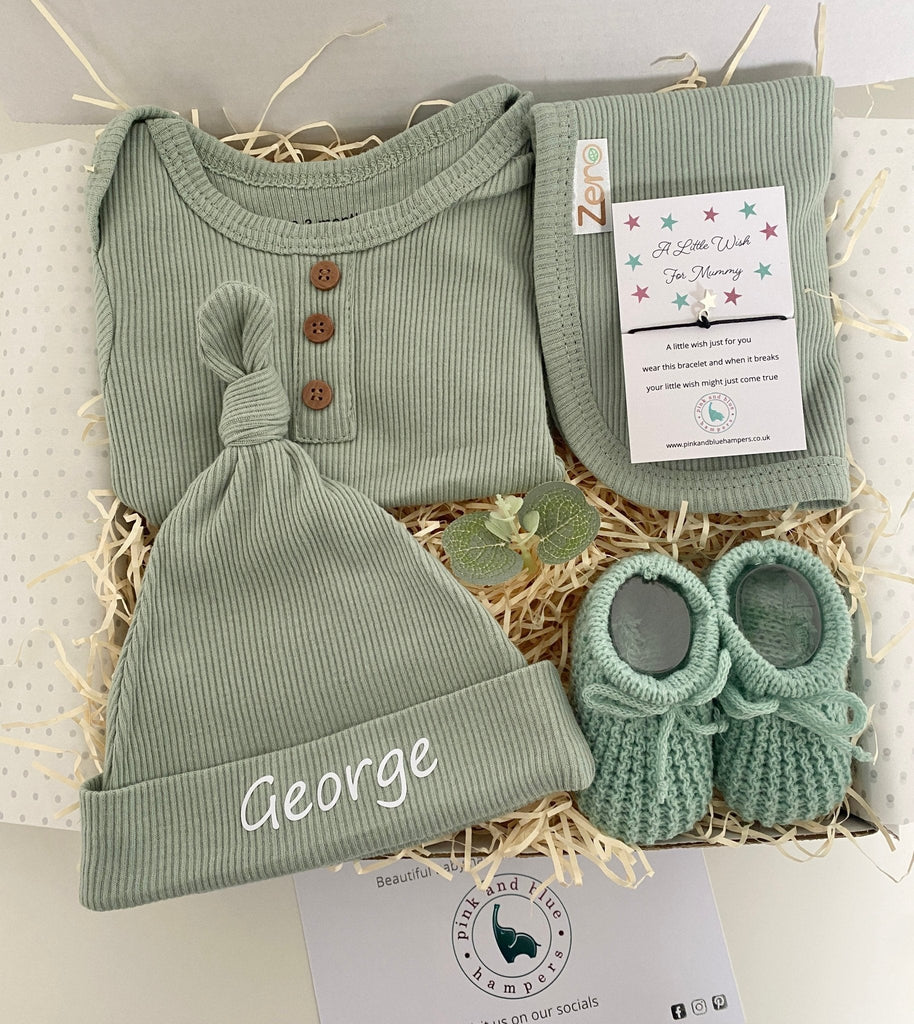 Beautiful Personalised Baby Boy Gift Set, Gorgeous Baby Shower Gift - Pink and Blue Hampers