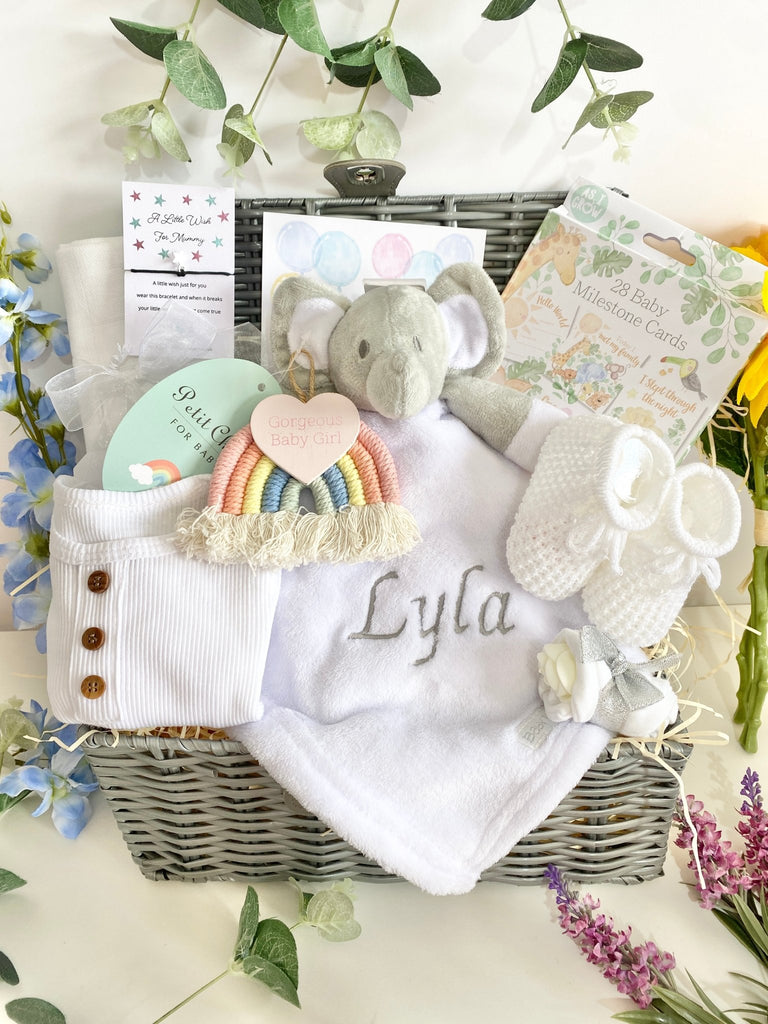 Personalised Mummy To Be Baby Hamper - Buttons & Booties - Pink and Blue Hampers