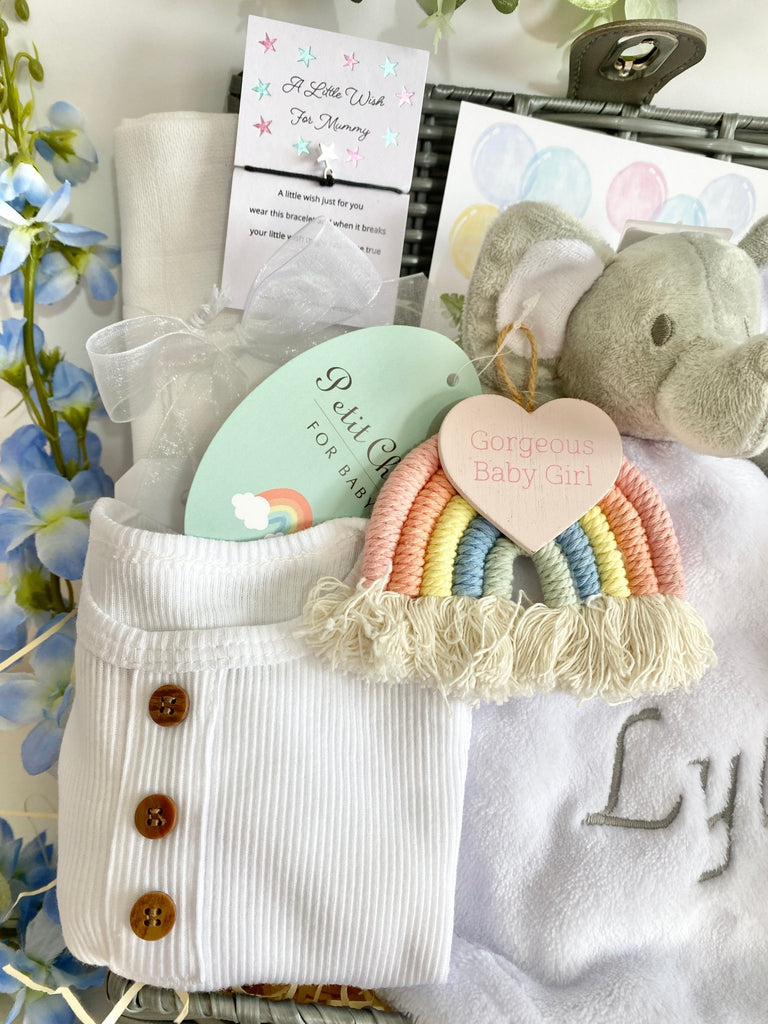 Personalised Mummy To Be Baby Hamper - Buttons & Booties - Pink and Blue Hampers