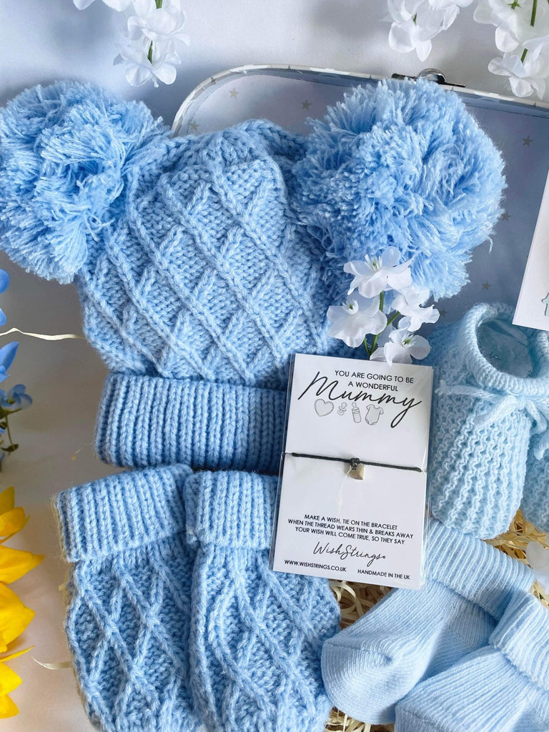 Baby Boy Mini Gift Set, Gorgeous New Baby Gift - Pink and Blue Hampers