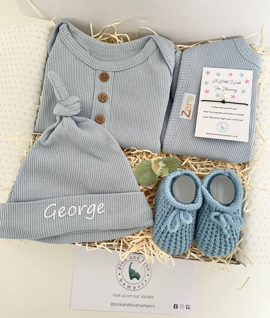 Beautiful Personalised Unisex Baby Gift Set, Gorgeous Baby Shower Gift - Pink and Blue Hampers