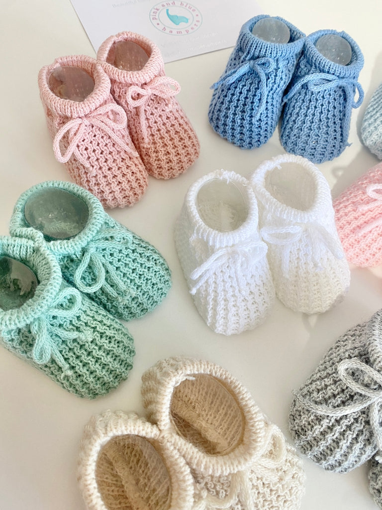 Cute Newborn Baby Booties - Pink and Blue Hampers